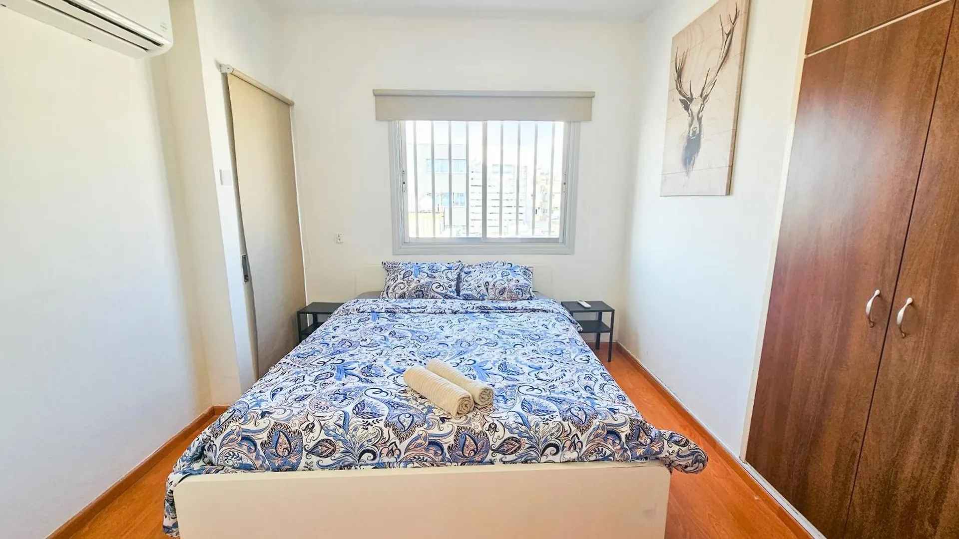 Apartmán Central Rooms, 500M To Larnaca Marina
